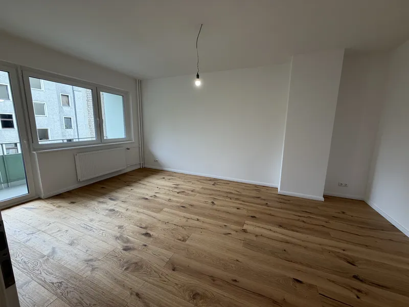 Wunderschöne 3 Zimmer Wohnung mit Balkon — photo 1